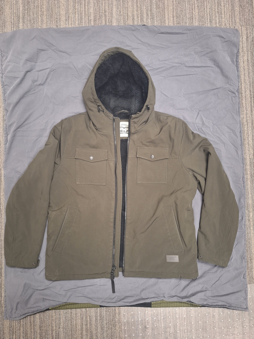 Levi's Men's Soft Shell Sherpa-Lined Hooded Trucker Jacket - Olive Green